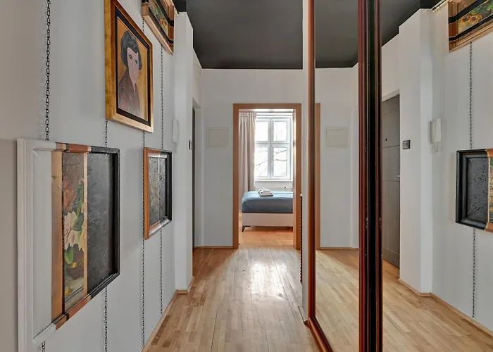 Mariacka Girl With A Pearl By Triapart Apartament *